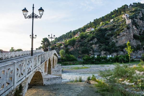 Reiseziel Europa, Albanien, Berat Gorica Brücke Reiseziel Europa, Albanien, Berat Gorica Brücke