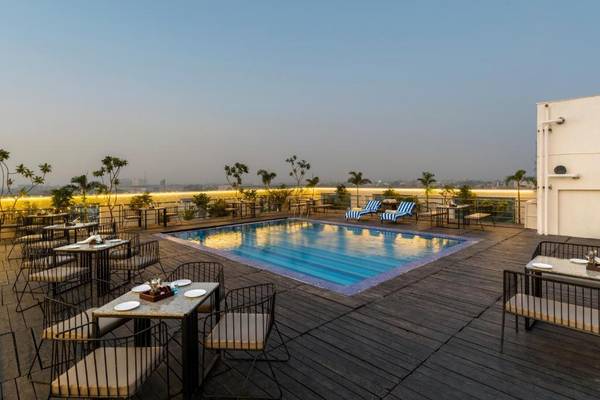 Jaipur Marigold Pool