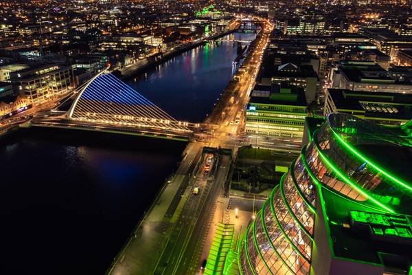 Irland, Dublin, Nacht