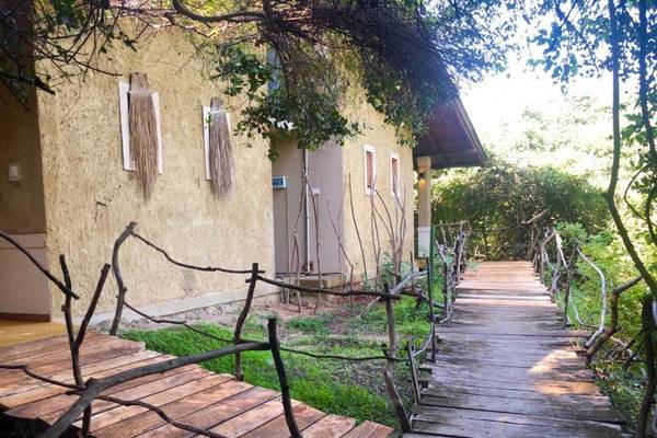 Sri Lanka, Wilpattu, Cloud Nine Lanka Resort, Aussenansicht