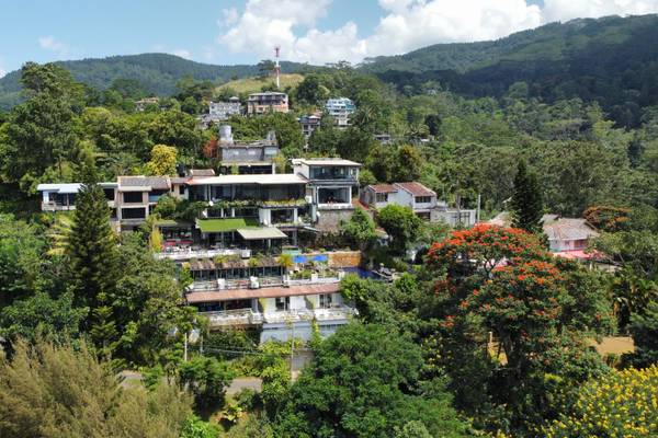 Sri Lanka, Kandy, The Theva Residency