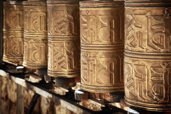 China, Tibet, Gebetsmühlen