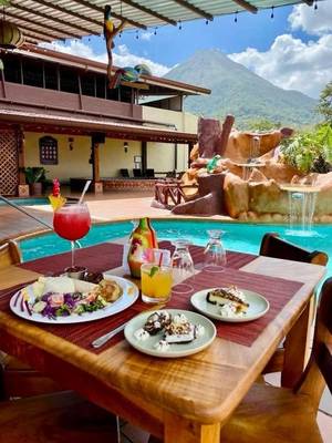 Costa Rica-La Fortuna-Hotel La Pradera del Arenal-Außenansicht