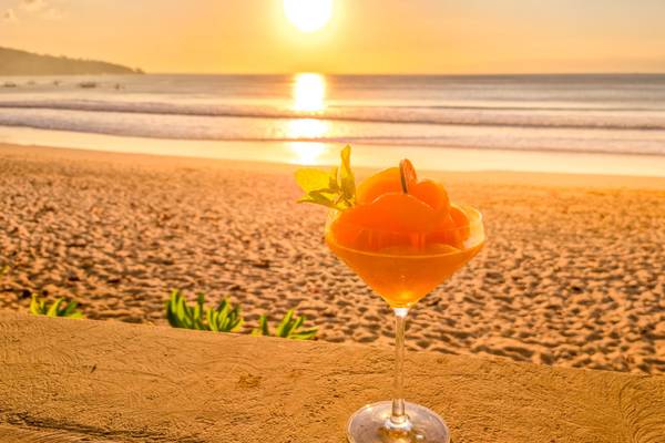 Indonesien, Bali, Sundowner - die stille Stunde