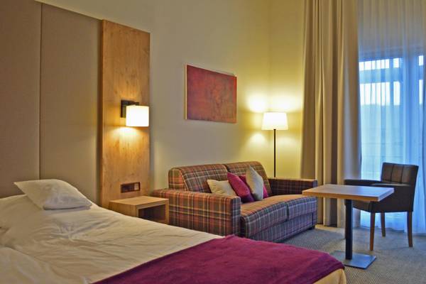 Deutschland, Wolkenstein-Warmbad, Sante Royale Hotel & Gesundheitsresort,Zimmerbeispiel