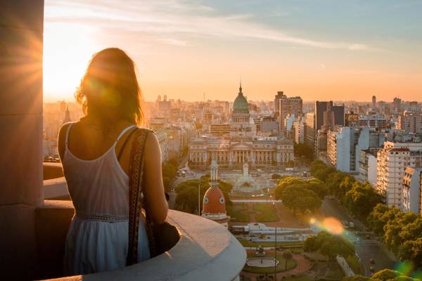 Argentinien, Blick auf Buenos Aires am Abend