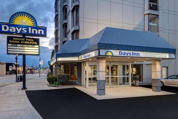 Kanada, Niagara Falls, Days Inn Niagara Falls, Aussenansicht