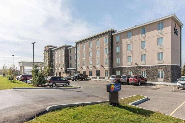 Kanada, Calgary, Comfort Inn & Suites Calgary Airport North, Aussenansicht