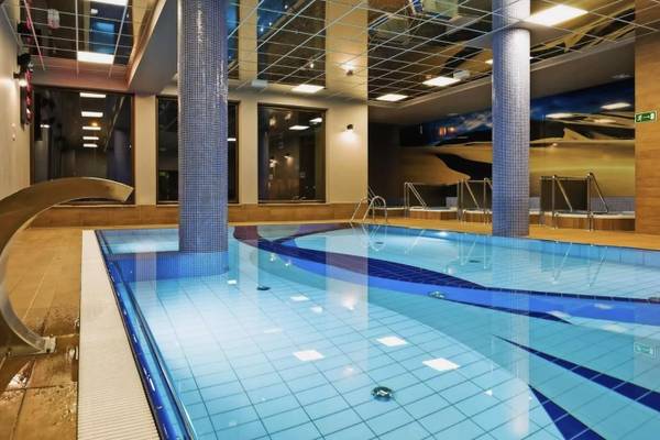 Innenbereich - Becken; Kurhaus Olymp 3
