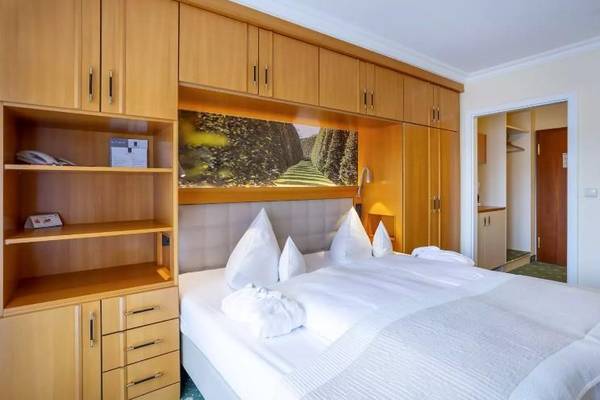Zimmer - Superior Doppelzimmer, Schweizer Hof