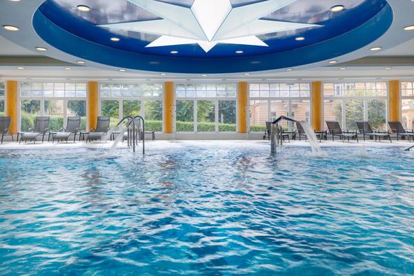 Marienbad, Ensana Hvezda Health Spa Hotel, Innenbecken