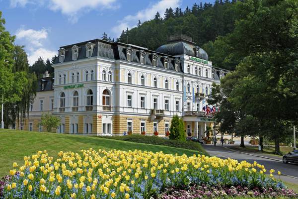 Tschechien, Marienbad, Ensana Centralni-Lazne, Aussenansicht