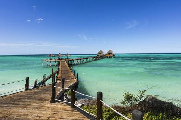 Tansania, Sansibar, Steg ins Meer