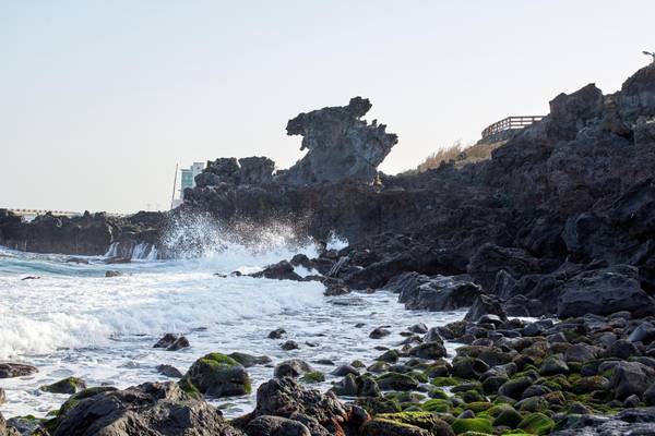 Südkorea, Insel Jeju, der Yongduam-Felsen