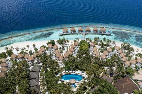 Malediven, Nord-Male-Atoll, Bandos Resort, Aussenansicht