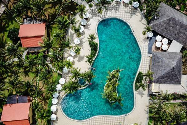 Pandanus Resort - Außenpool