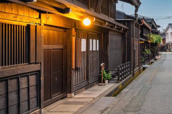 Japan, Straße in Takayama