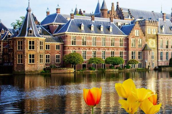 Den Haag Binnenhof, Niederländisches Parlament