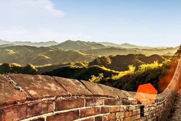 Chinesische Mauer bei Sonnenuntergang