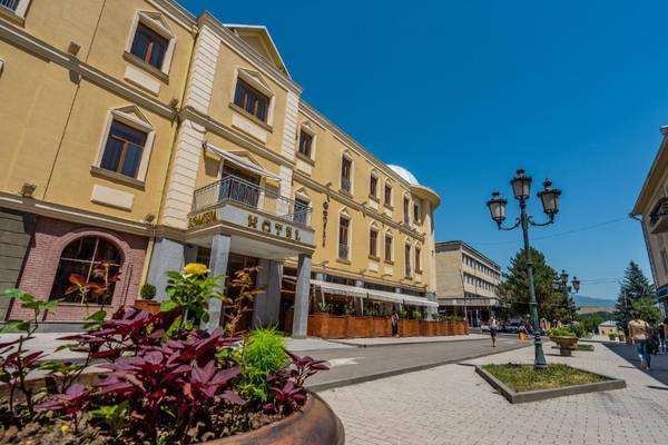 Akhaltsikhe - Hotel Lomsia 1