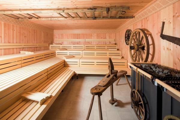 D95A02_Siebenquell GesundZeitResort_Holzwerkstatt