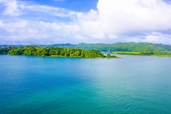PA_Gatun Lake_GI1223479742