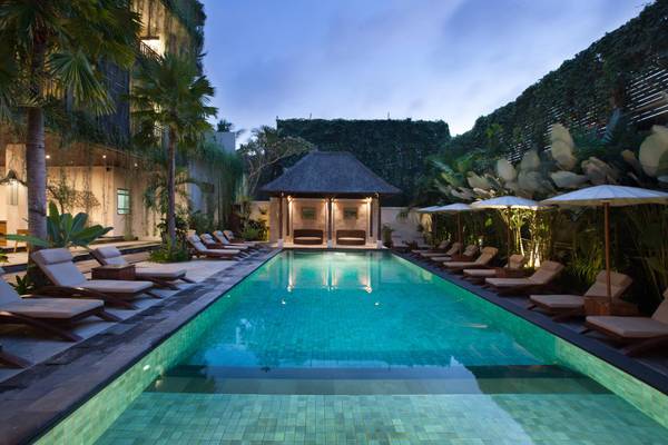 Main Pool Images 