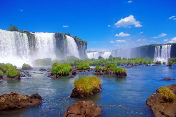 BR_Iguazu_GI177525056_Iguazu-Wasserfälle