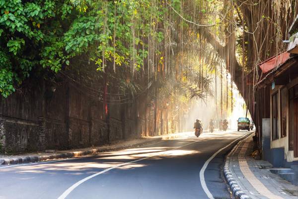 ID_Bali_GI1134247616_Kurvenstrasse
