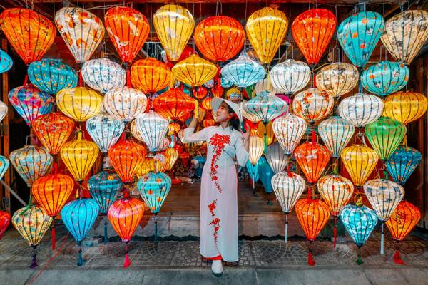 Hanoi Laternen_Frau