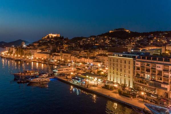 Hotel Bellevue-Superior City Hotel Außenansicht